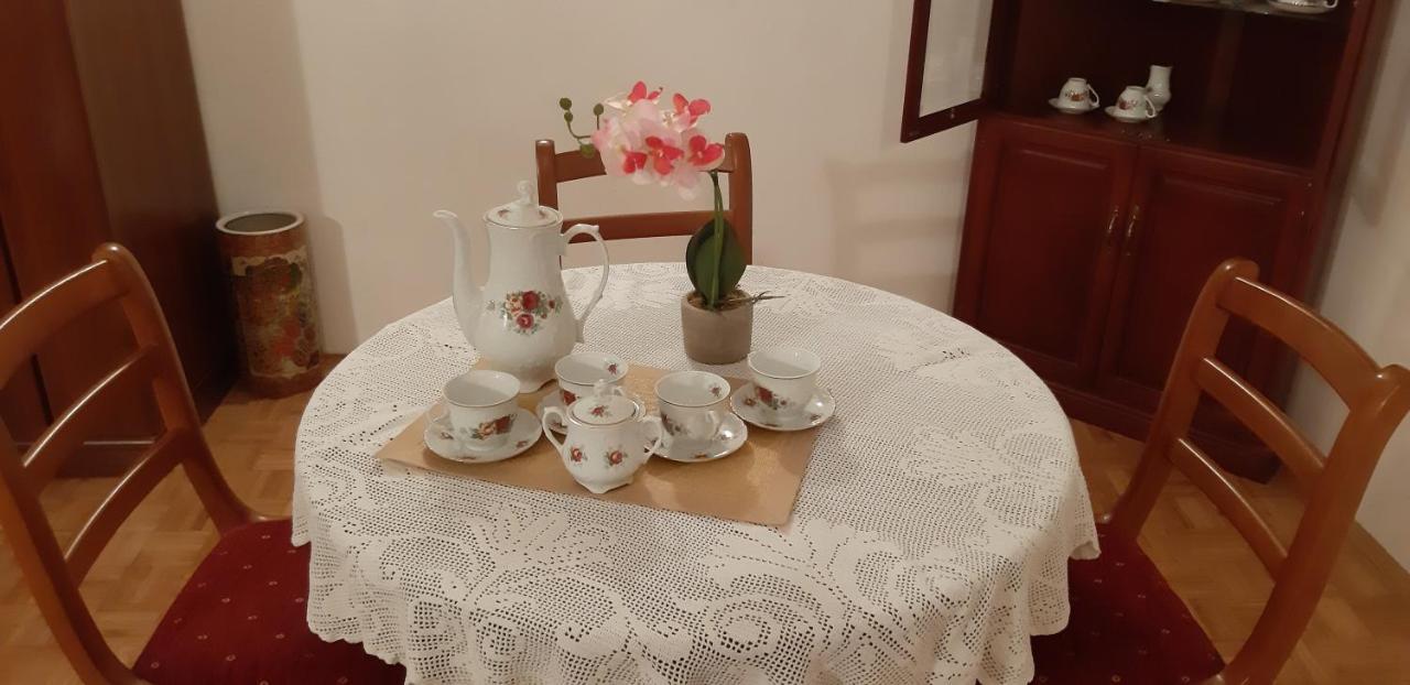 Apartman Bogdan Jelsa  Exterior photo